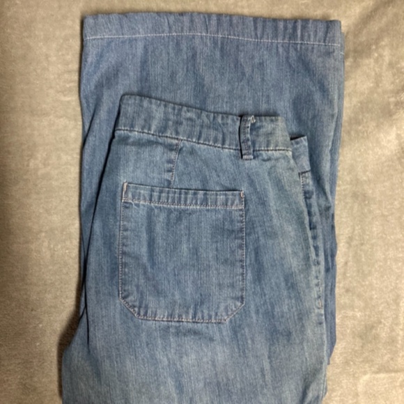 Forever 21 Denim - NWOT Forever 21 Wide Leg Boho Denim Pants